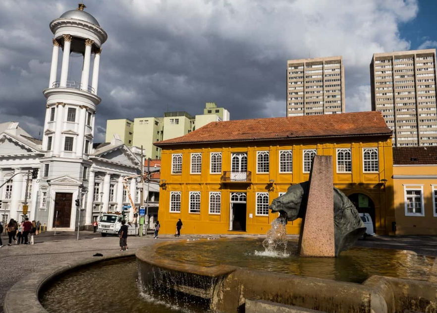 Guia Nomade Largo da ordem 7